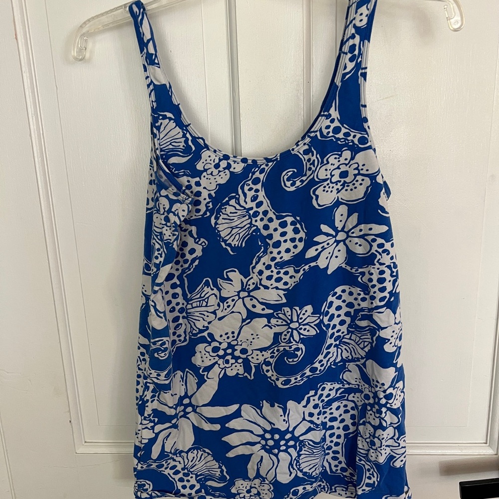 Blue and White Floral Tank - Picture 3 of 3